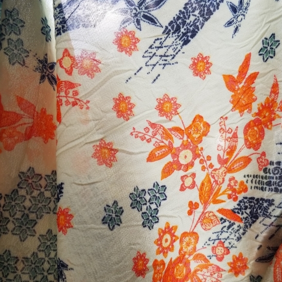 Lovely and flowy Sensara pajamas - M - Picture 5 of 5